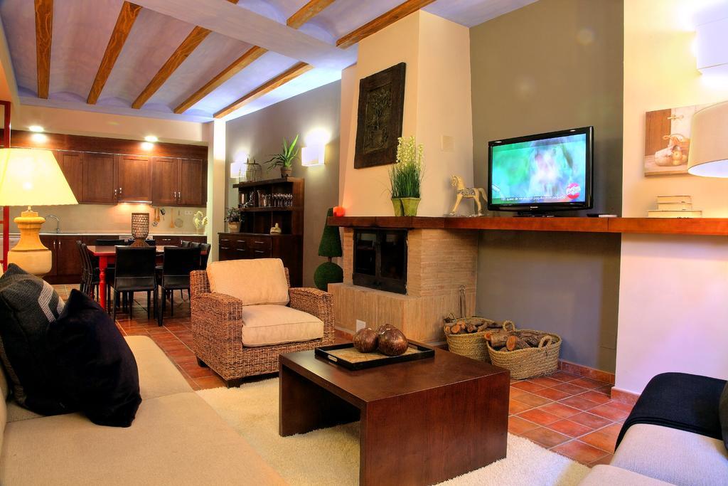 Apartamentos Casa Molinero Buera エクステリア 写真
